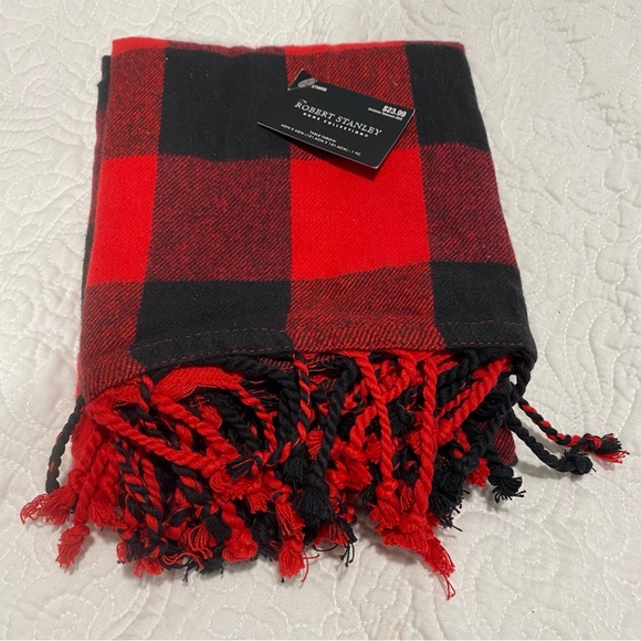 Christmas Tree Skirt with Table Throw - Picture 8 of 10